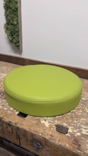 Scandic Sotega lightolive Ziernaht weiss